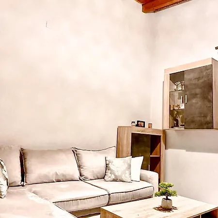 Cozy With Large Private Terrace * Патра