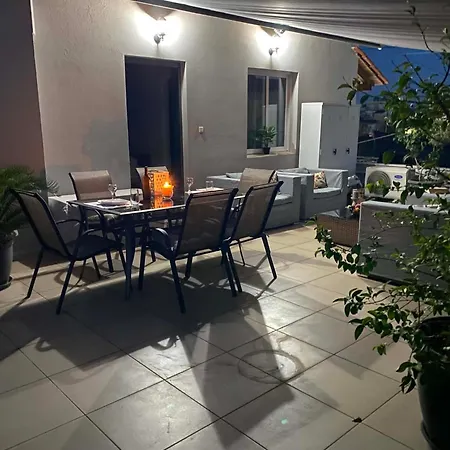Apartamento Cozy With Large Private Terrace